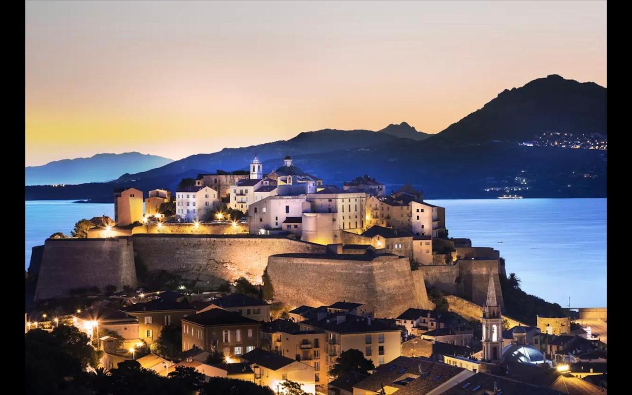 Farfalla Calvi  Buitenkant foto